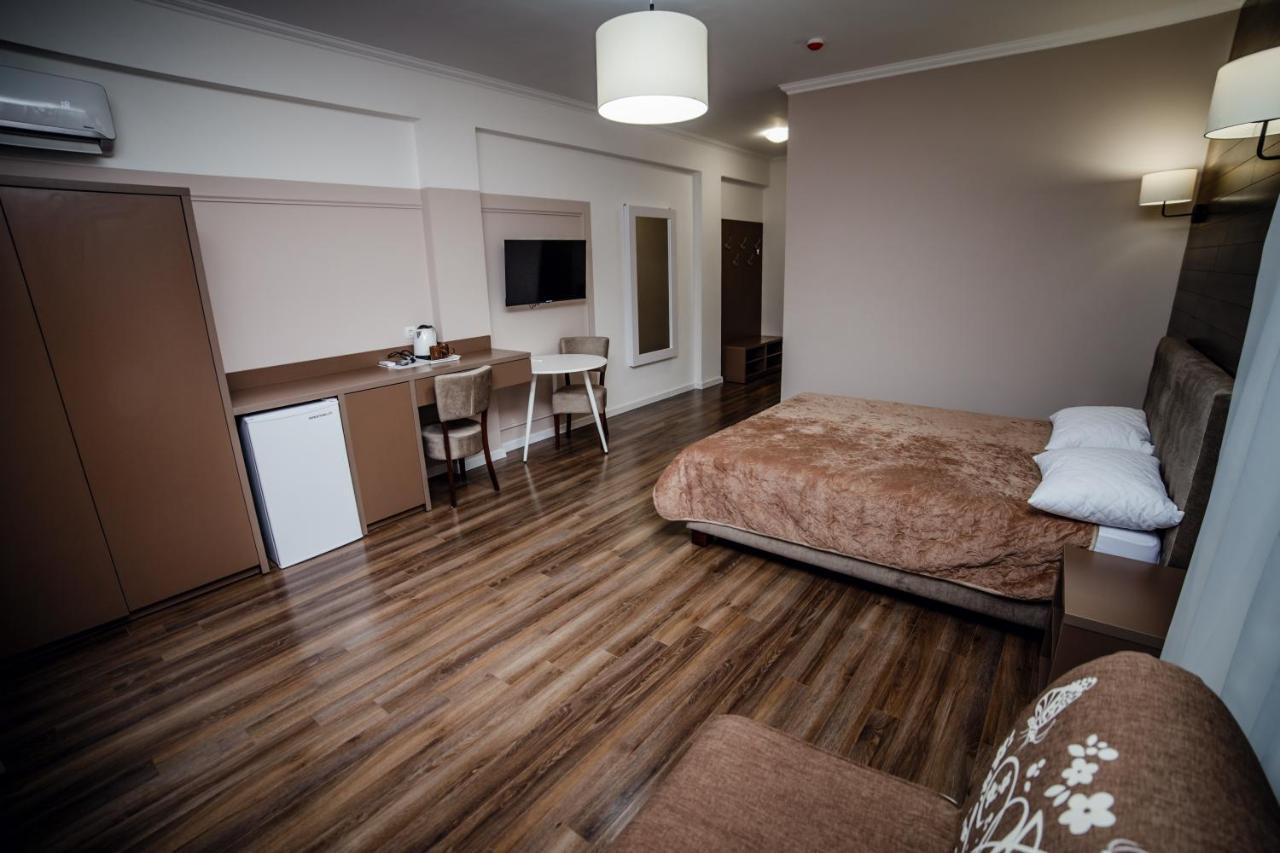 Кайзервальд Клуб Hotel Dãy núi Karpat Ngoại thất bức ảnh