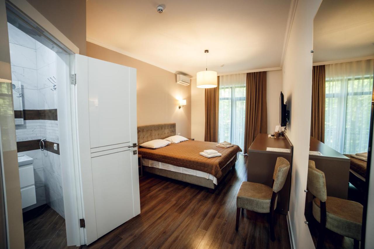 Кайзервальд Клуб Hotel Dãy núi Karpat Ngoại thất bức ảnh