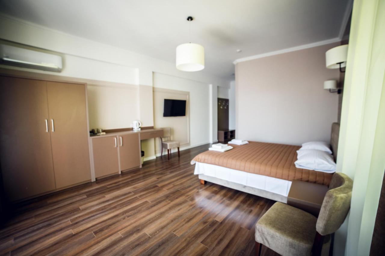 Кайзервальд Клуб Hotel Dãy núi Karpat Ngoại thất bức ảnh