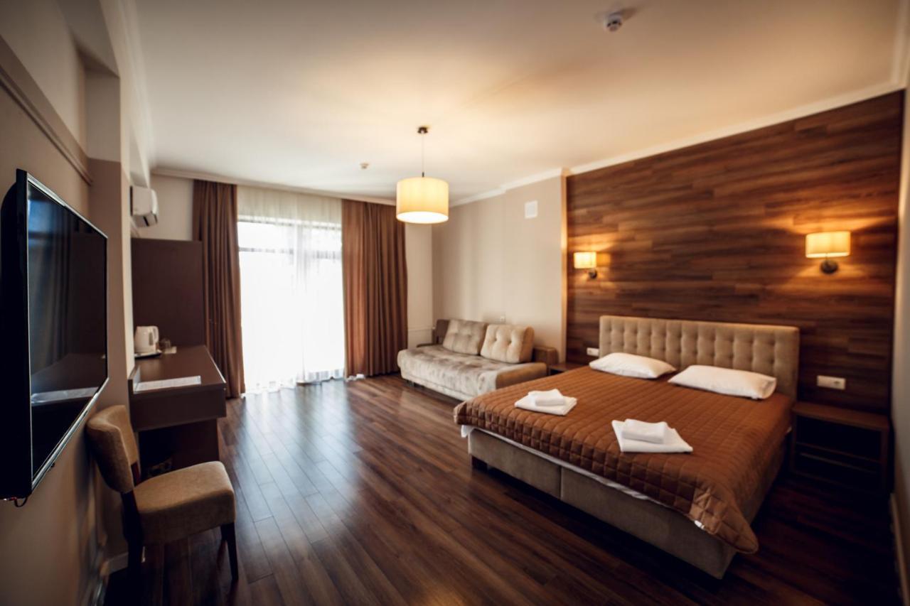 Кайзервальд Клуб Hotel Dãy núi Karpat Ngoại thất bức ảnh